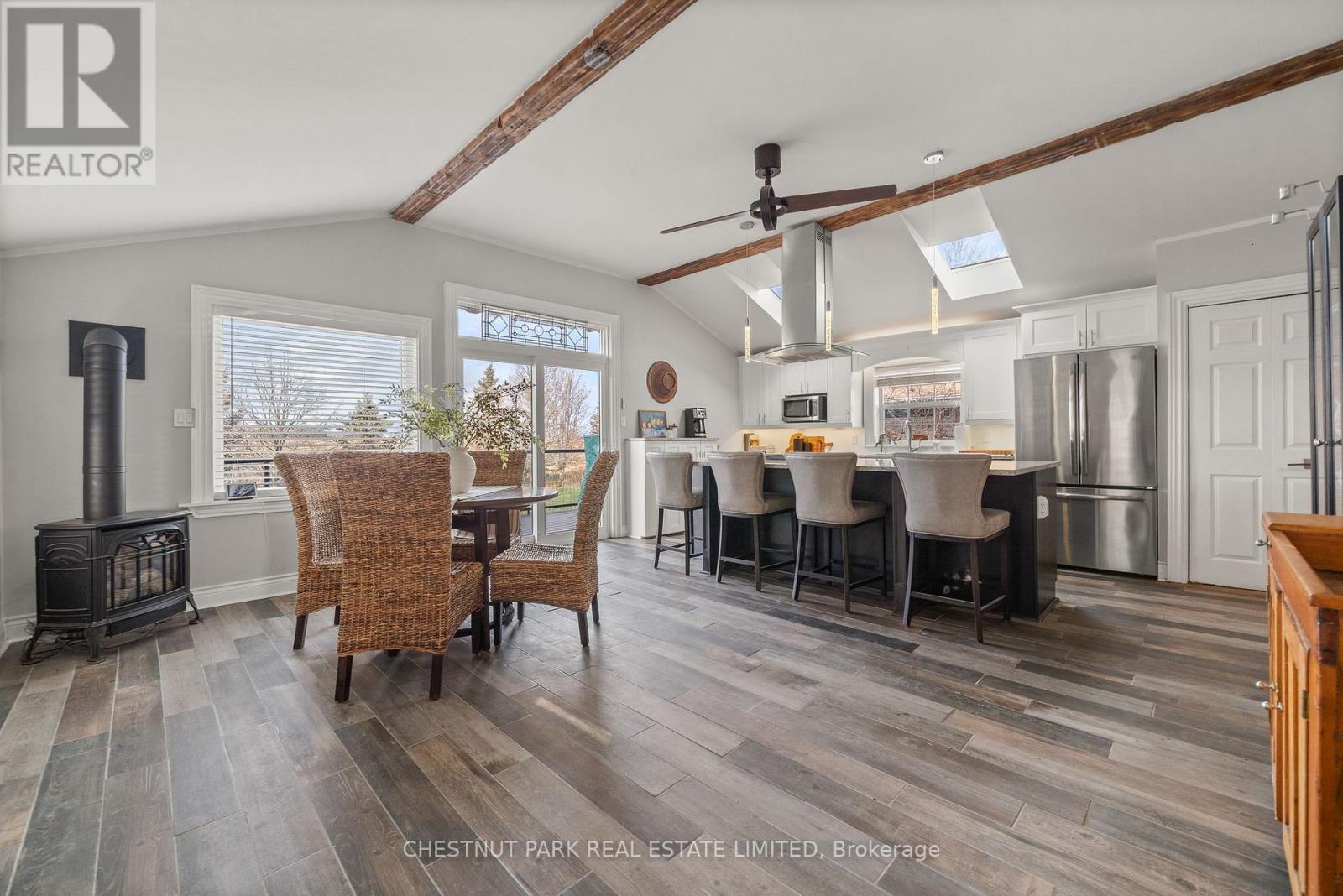 14782 Loyalist Parkway, Prince Edward County, Ontario  K0K 1G0 - Photo 6 - X12651980