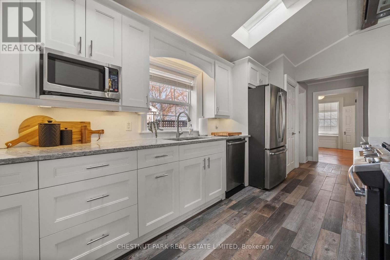 14782 Loyalist Parkway, Prince Edward County, Ontario  K0K 1G0 - Photo 9 - X12651980