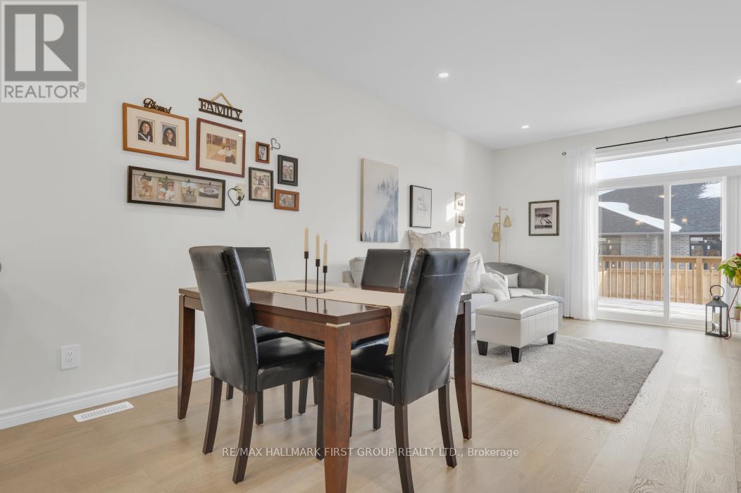 114 Athabaska Drive, Belleville, Ontario  K8N 0V6 - Photo 14 - X12656466