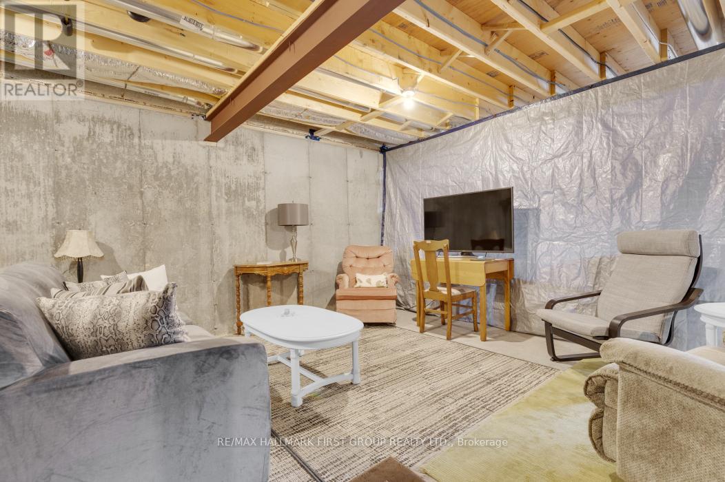 114 Athabaska Drive, Belleville, Ontario  K8N 0V6 - Photo 25 - X12656466