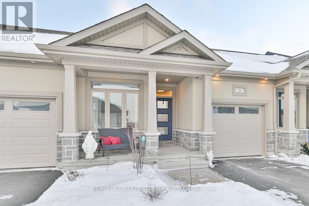 114 Athabaska Drive, Belleville, Ontario  K8N 0V6 - Photo 3 - X12656466