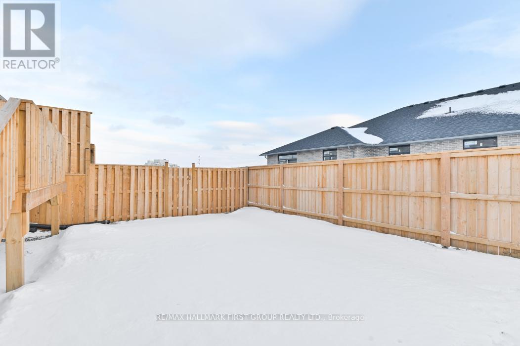 114 Athabaska Drive, Belleville, Ontario  K8N 0V6 - Photo 30 - X12656466