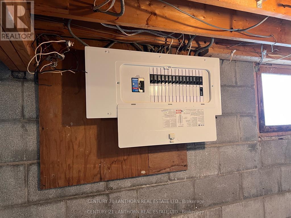 87-89 Scott Avenue, Quinte West, Ontario  K0K 2C0 - Photo 12 - X12657372