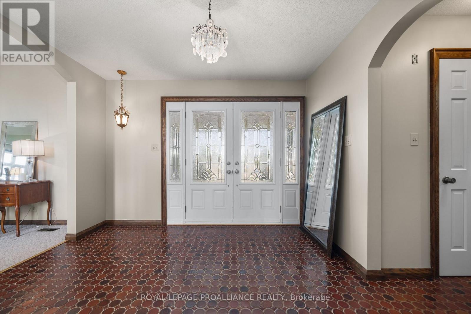 6864 Highway 62, Belleville, Ontario  K8N 0L7 - Photo 8 - X12661558