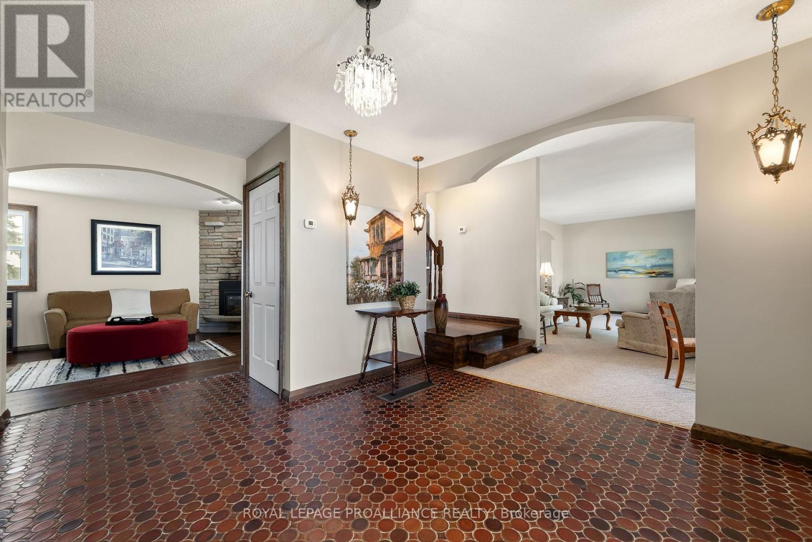 6864 Highway 62, Belleville, Ontario  K8N 0L7 - Photo 9 - X12661558