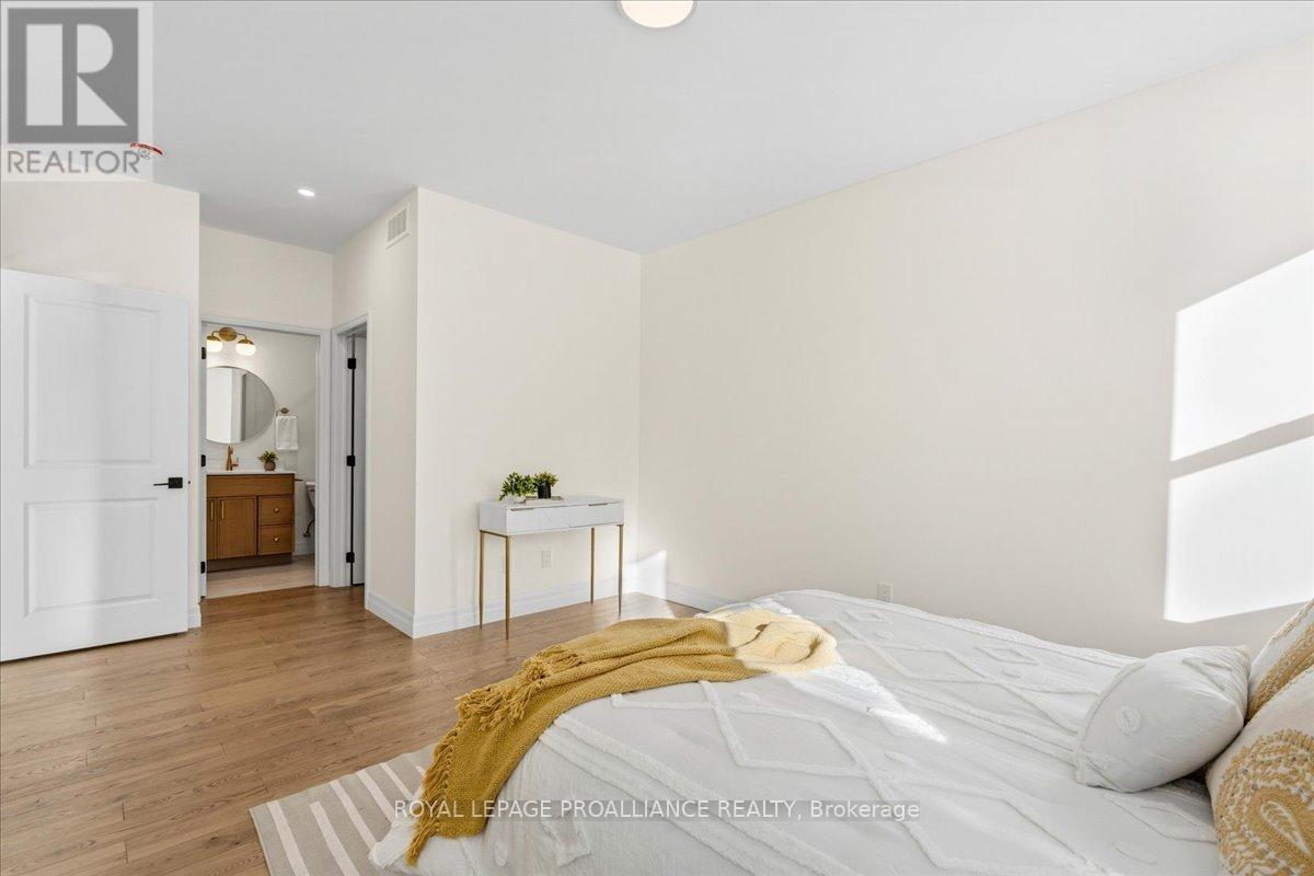 163 Pomeroy Avenue, Tweed, Ontario  K0K 3J0 - Photo 12 - X12665194