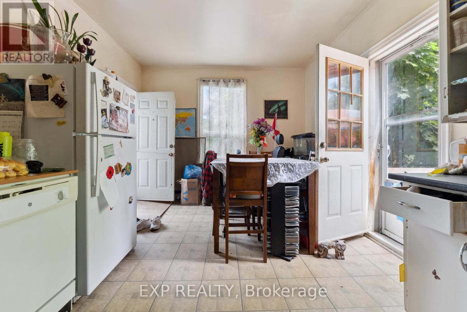 17 Spring Street, Quinte West, Ontario  K8N 2Z6 - Photo 5 - X12665556