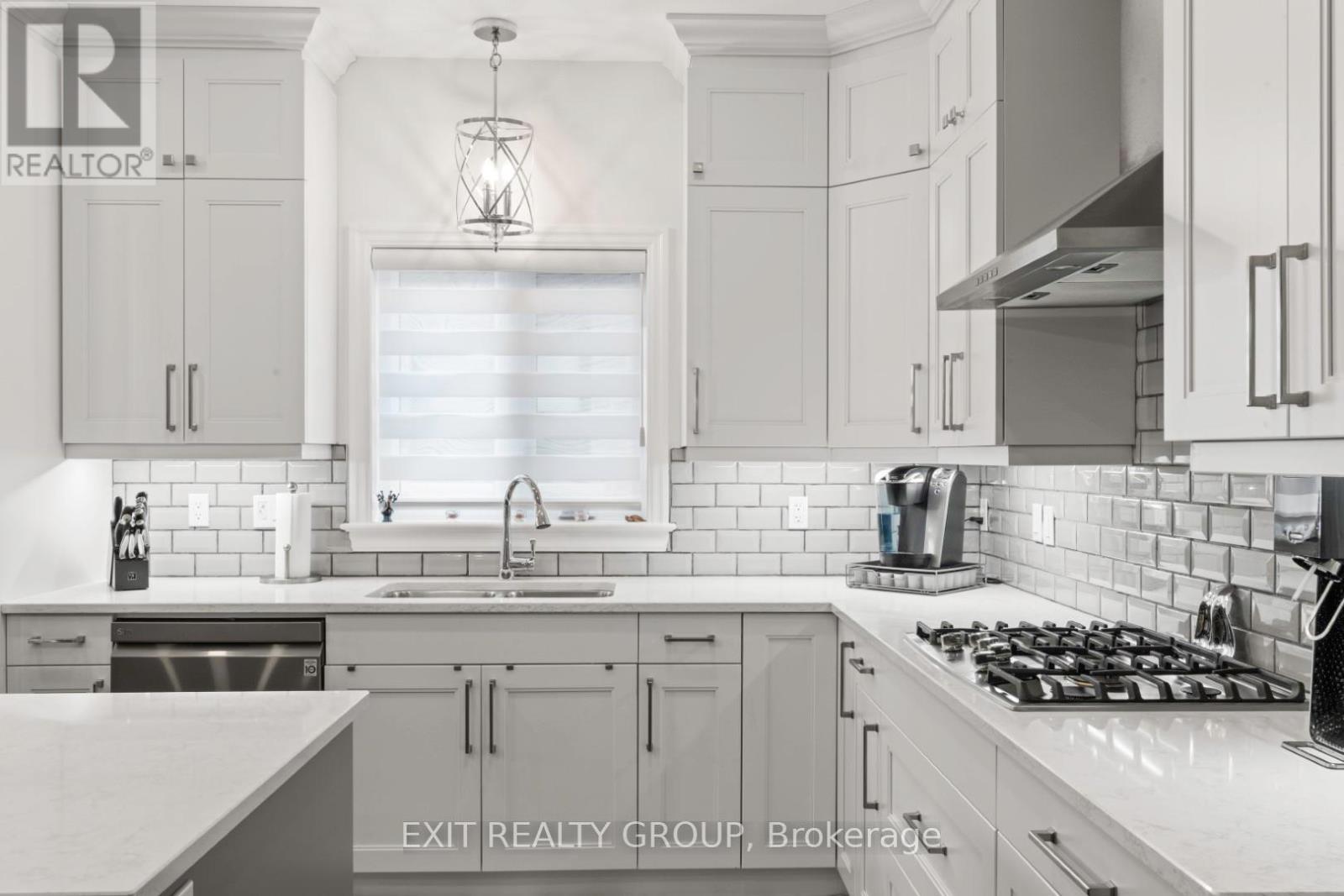 86 Essex Drive, Belleville, Ontario  K8N 0J1 - Photo 10 - X12666386