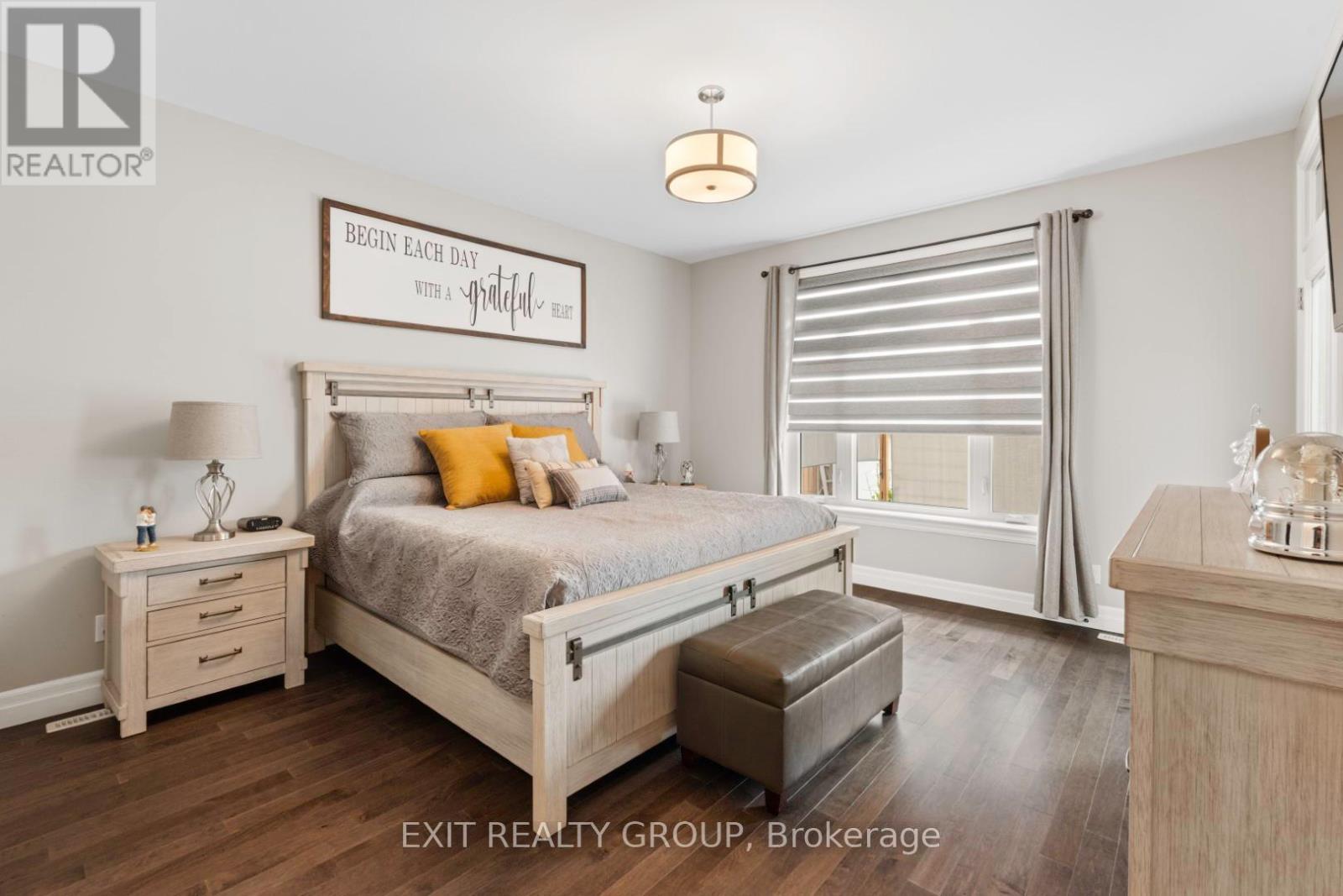 86 Essex Drive, Belleville, Ontario  K8N 0J1 - Photo 22 - X12666386