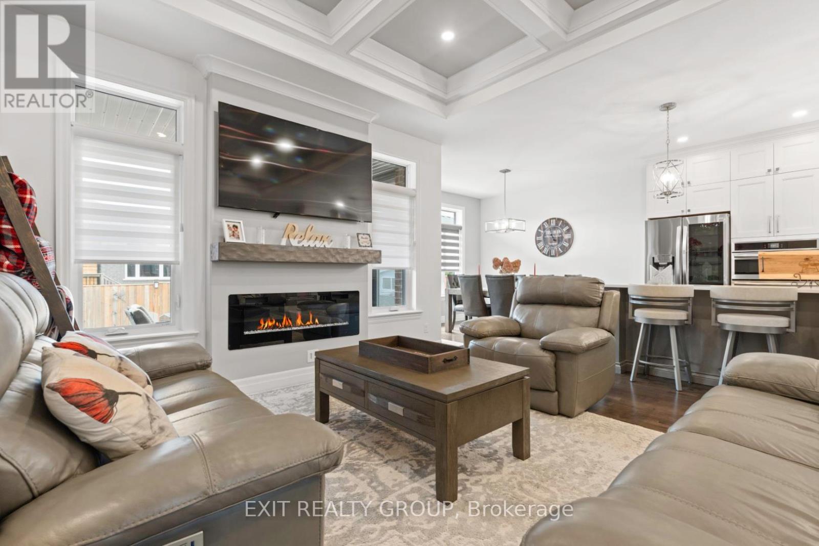 86 Essex Drive, Belleville, Ontario  K8N 0J1 - Photo 6 - X12666386