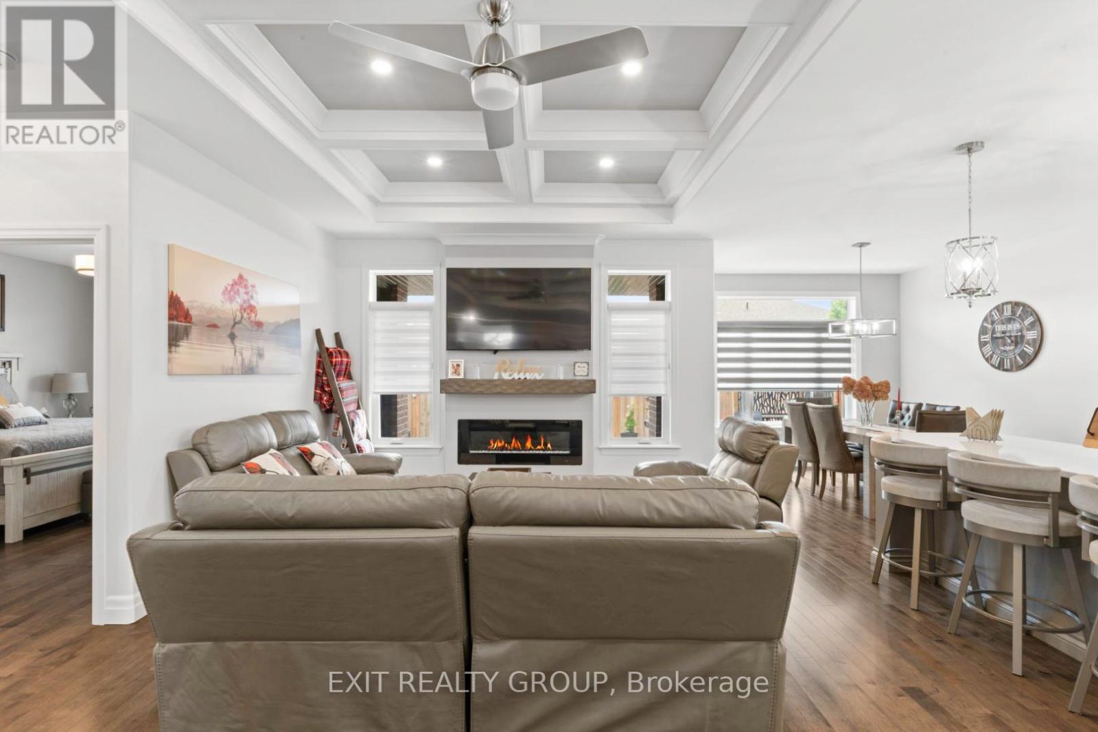 86 Essex Drive, Belleville, Ontario  K8N 0J1 - Photo 8 - X12666386