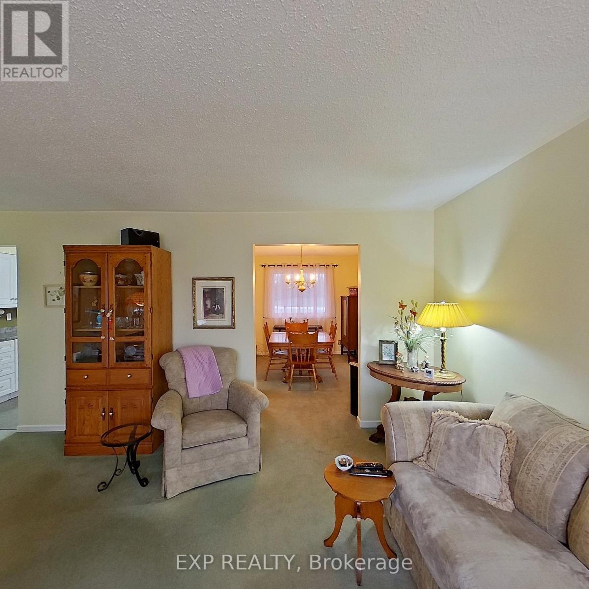 14 Dixie Place, Belleville, Ontario  K8P 5A9 - Photo 8 - X12669818