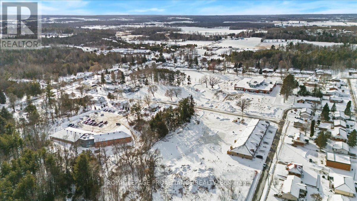 167 POMEROY AVENUE, Tweed, Ontario