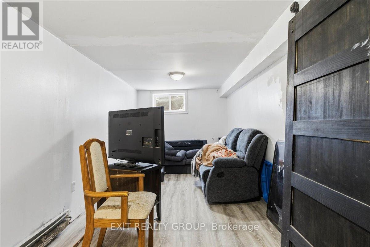 16 Catherine Street, Tyendinaga, Ontario  K0K 3A0 - Photo 19 - X12671166