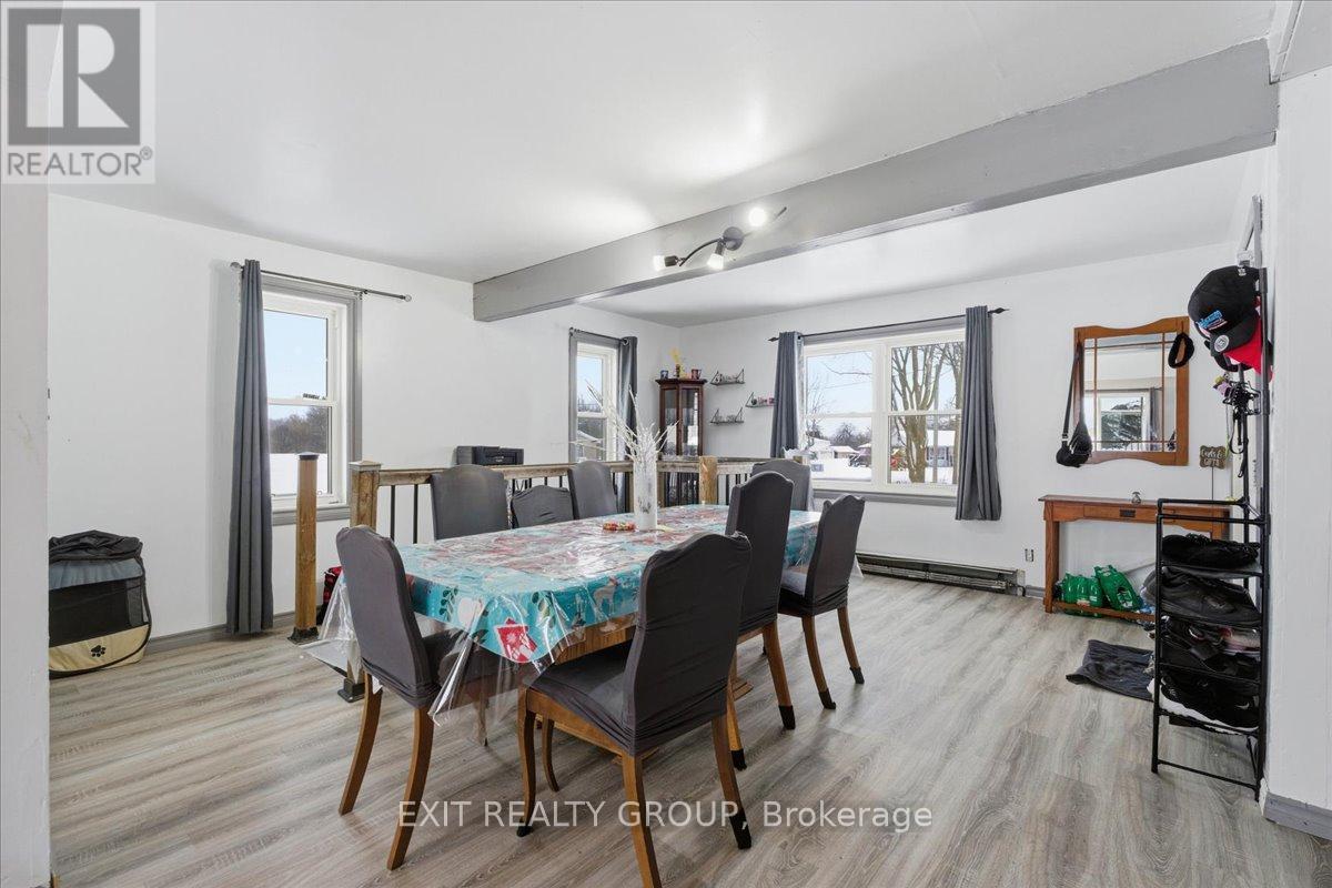 16 Catherine Street, Tyendinaga, Ontario  K0K 3A0 - Photo 8 - X12671166