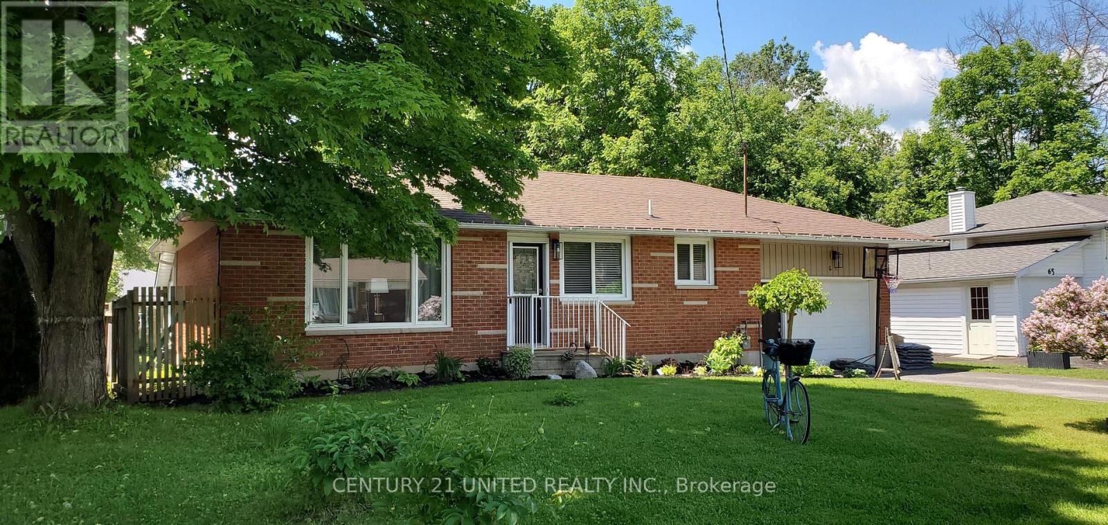 67 BURSTHALL STREET, Marmora and Lake, Ontario