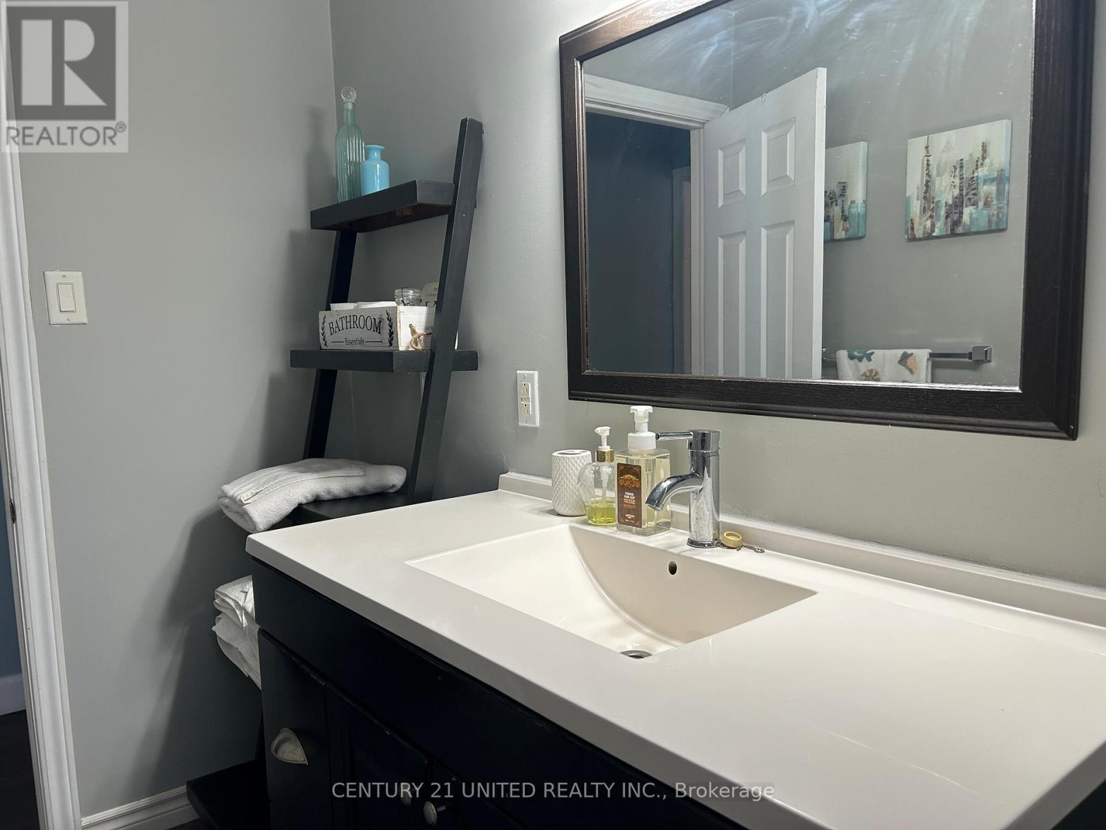 67 Bursthall Street, Marmora And Lake, Ontario  K0K 2M0 - Photo 15 - X12672630