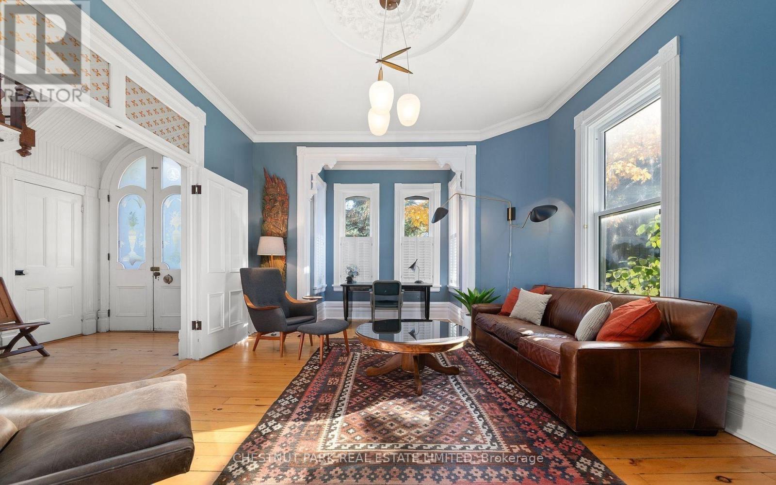 25 Picton Main Street, Prince Edward County, Ontario  K0K 2T0 - Photo 12 - X12675648