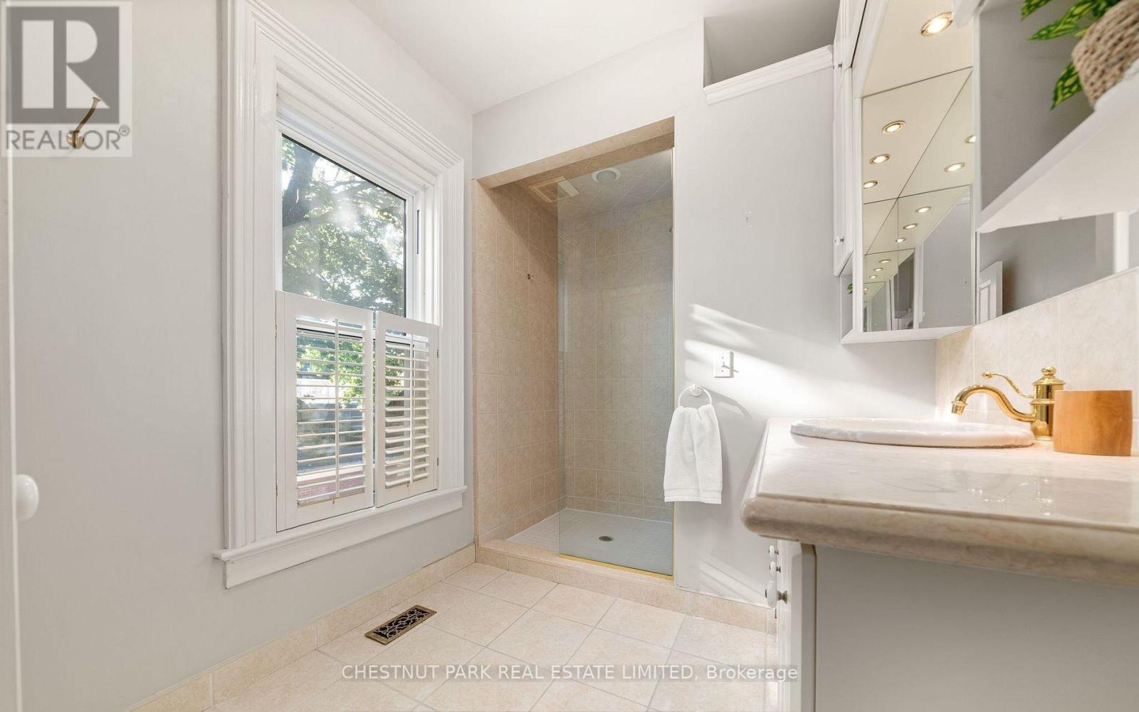 25 Picton Main Street, Prince Edward County, Ontario  K0K 2T0 - Photo 36 - X12675648