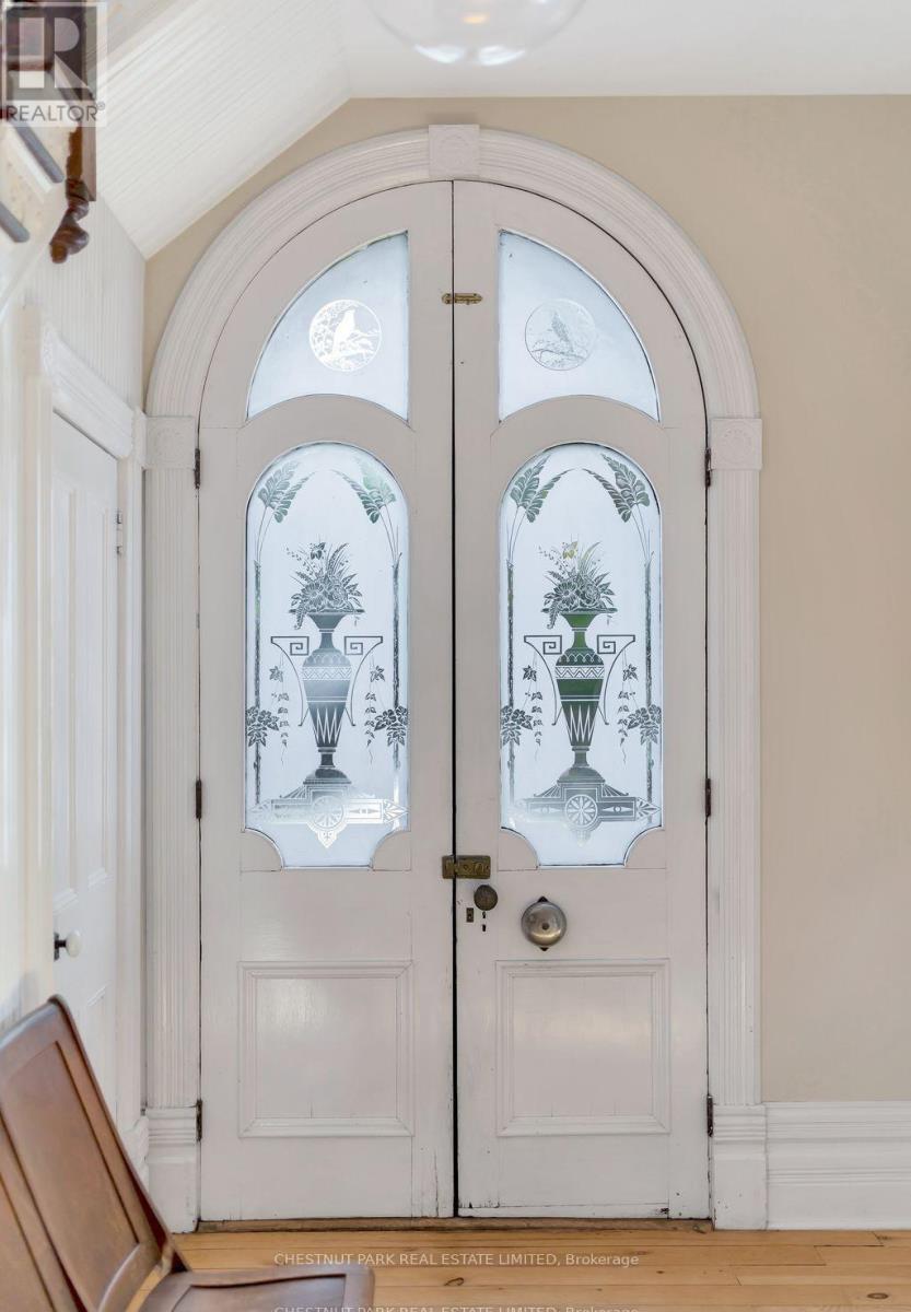 25 Picton Main Street, Prince Edward County, Ontario  K0K 2T0 - Photo 5 - X12675648