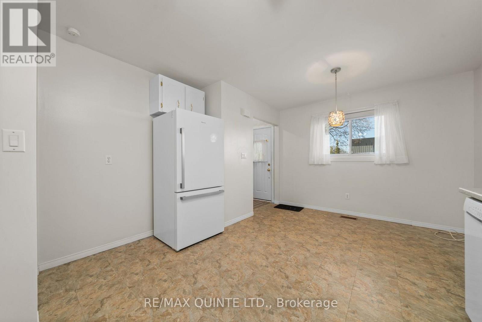 7 Herman Street, Belleville, Ontario  K8N 4W2 - Photo 9 - X12676466