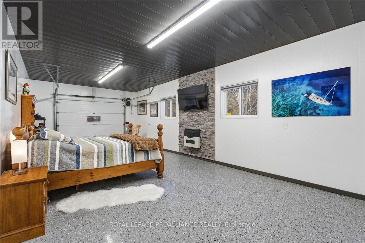 555 Douglas Road, Centre Hastings, Ontario  K0K 3H0 - Photo 9 - X12681592