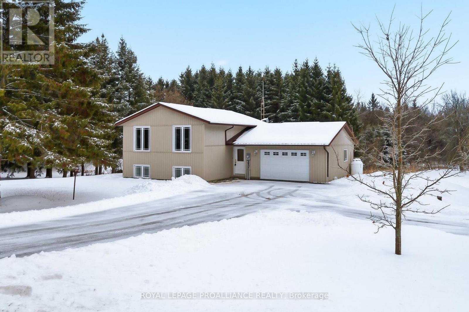 296 WILLETT ROAD, Belleville, Ontario