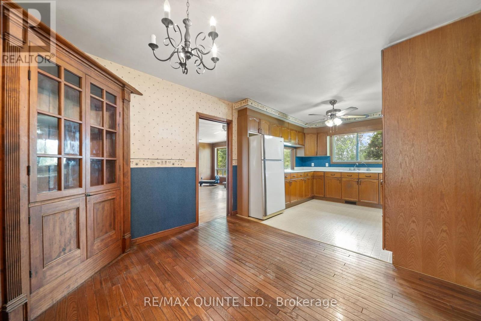 1462 County Road 12, Prince Edward County, Ontario  K0K 2T0 - Photo 16 - X12686406