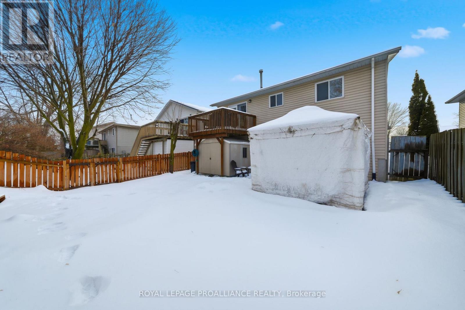 25 Faraday Gardens, Belleville, Ontario  K8P 5J5 - Photo 35 - X12687414