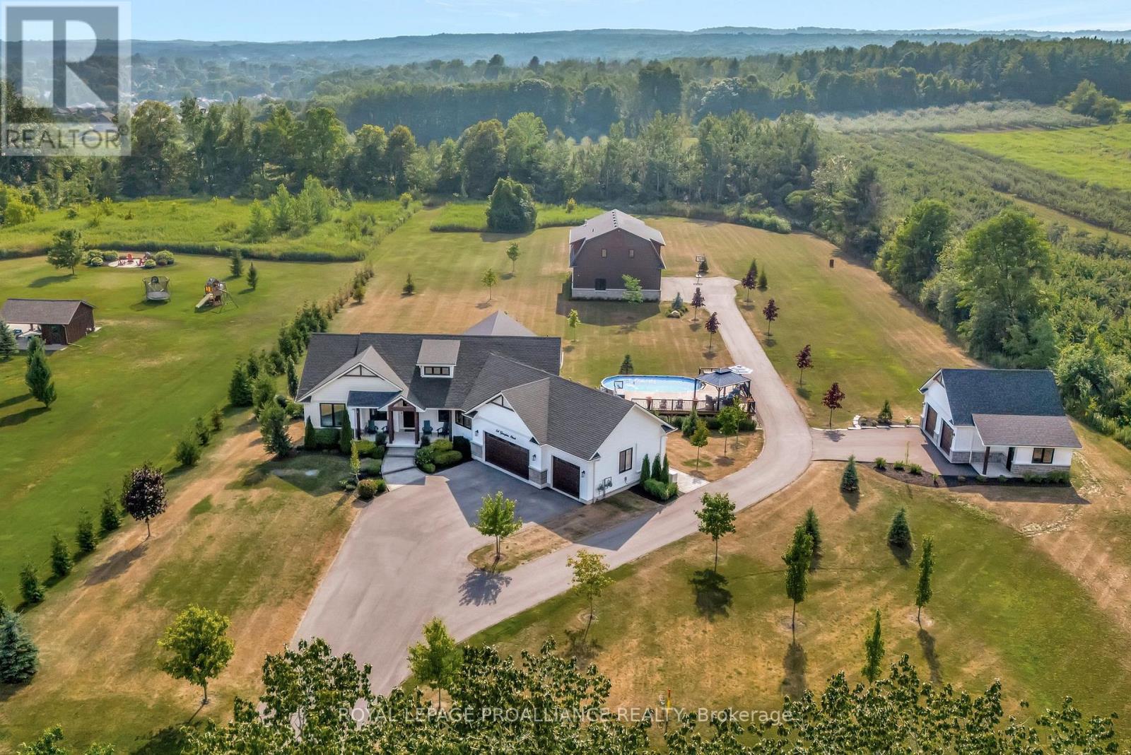 54 Georgina Street, Brighton, Ontario  K0K 1H0 - Photo 2 - X12688578