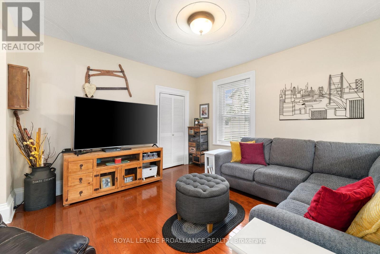 16 Benjamin Street, Belleville, Ontario  K8P 1P7 - Photo 19 - X12689010