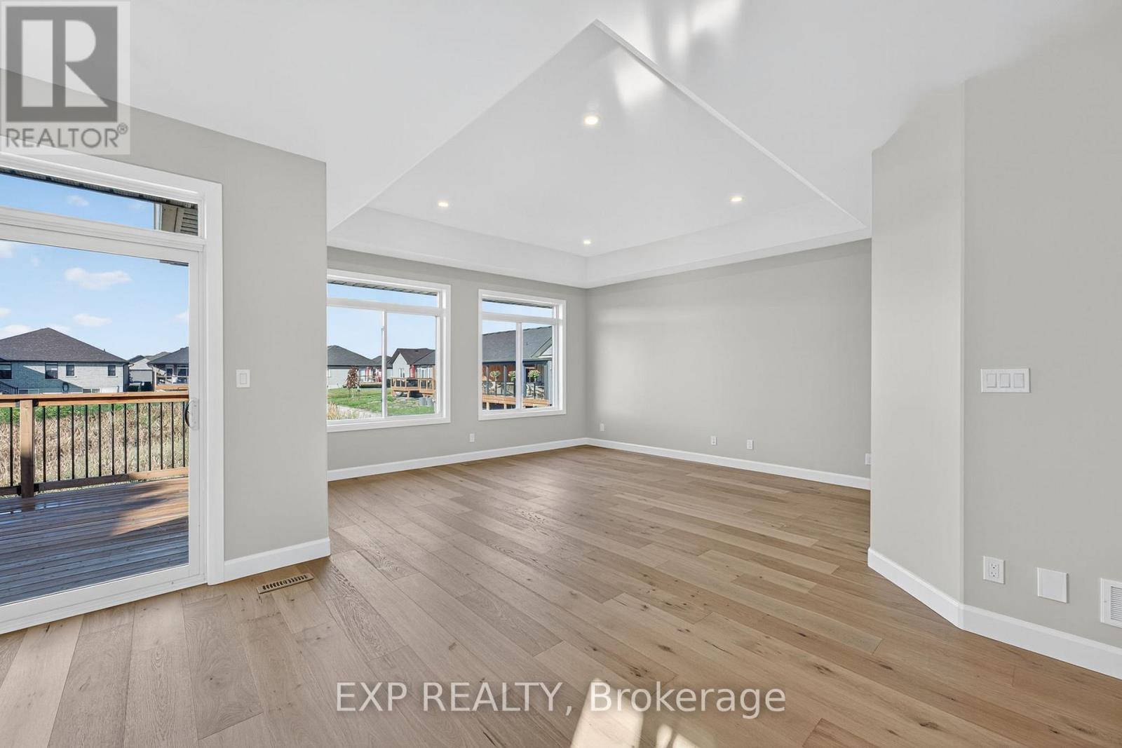 6 Vaughn Court, Belleville, Ontario  K8N 0R7 - Photo 11 - X12690122