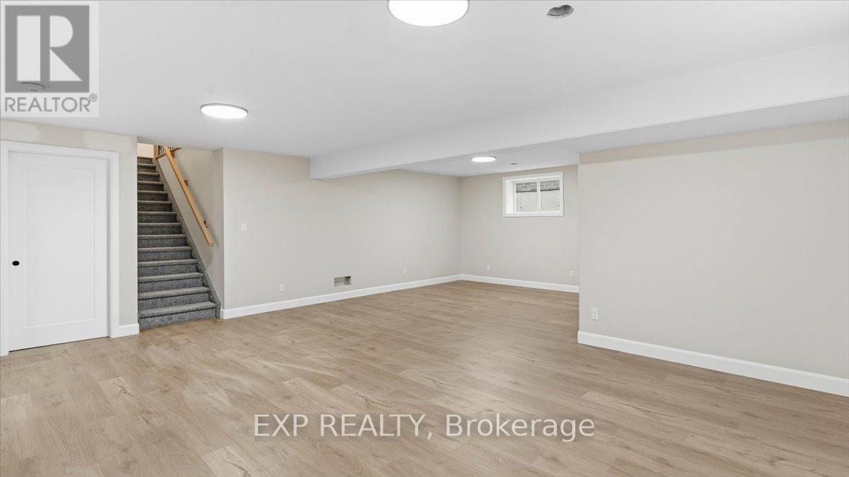 6 Vaughn Court, Belleville, Ontario  K8N 0R7 - Photo 35 - X12690122