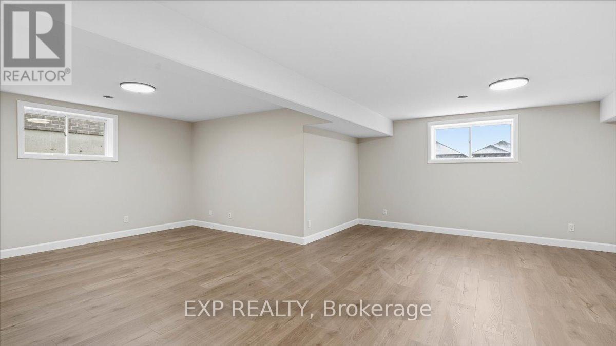 6 Vaughn Court, Belleville, Ontario  K8N 0R7 - Photo 36 - X12690122