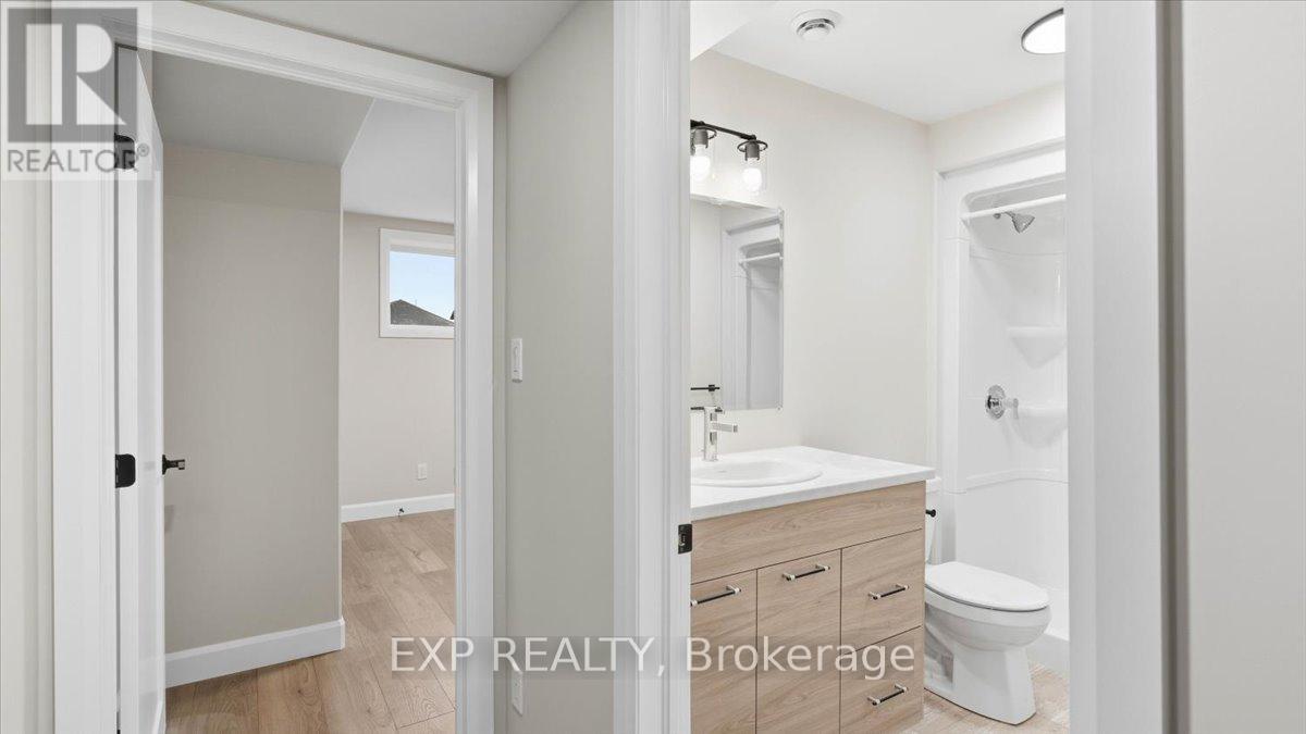 6 Vaughn Court, Belleville, Ontario  K8N 0R7 - Photo 41 - X12690122