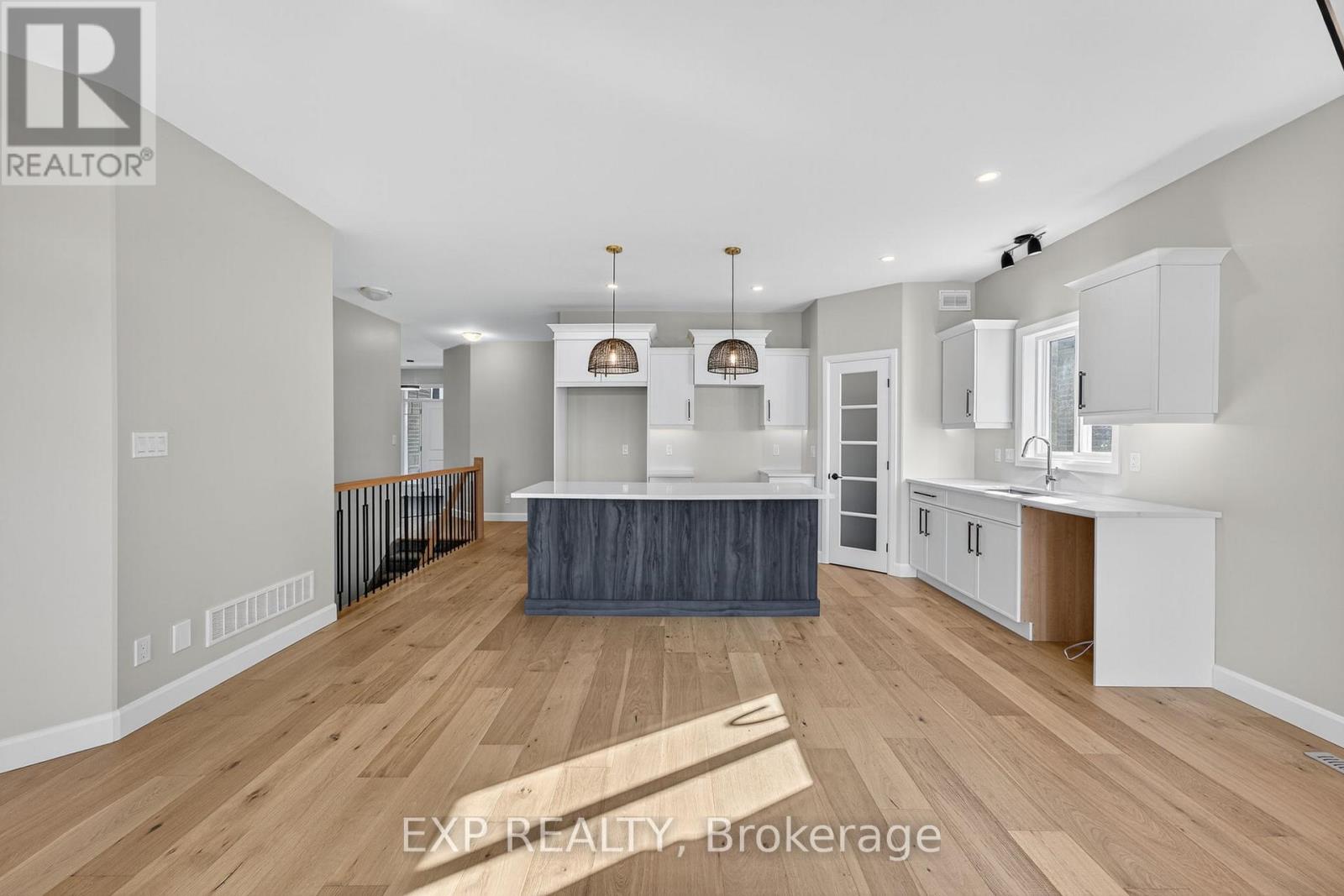 6 Vaughn Court, Belleville, Ontario  K8N 0R7 - Photo 6 - X12690122