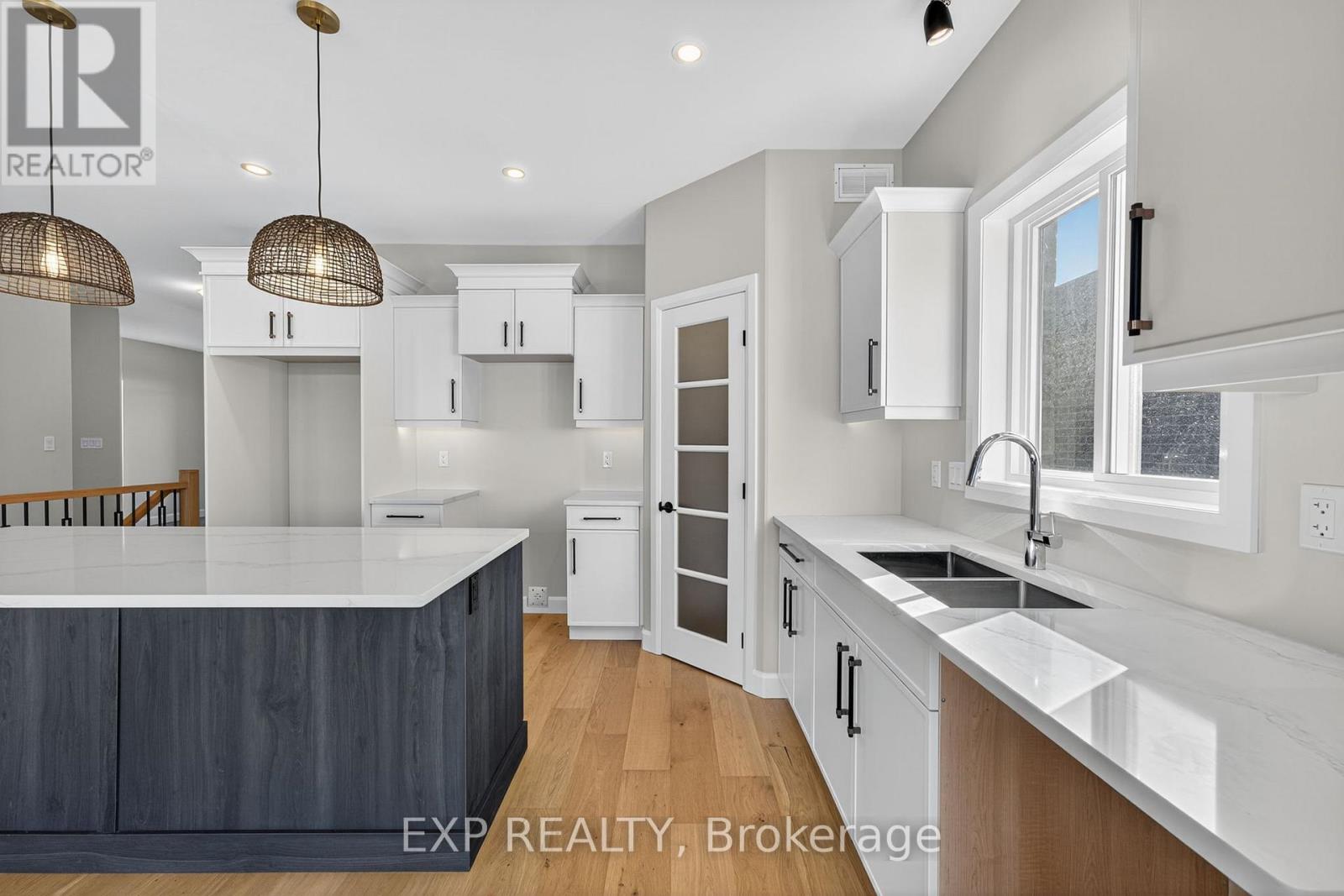 6 Vaughn Court, Belleville, Ontario  K8N 0R7 - Photo 8 - X12690122