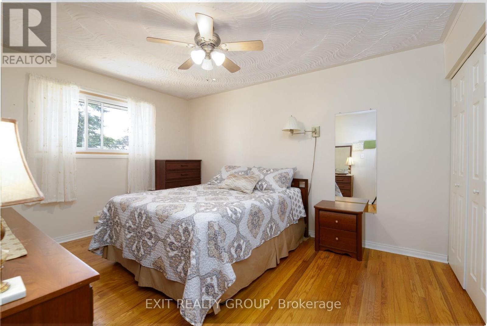 31 Lexington Crescent, Belleville, Ontario  K8P 4L2 - Photo 14 - X12691434