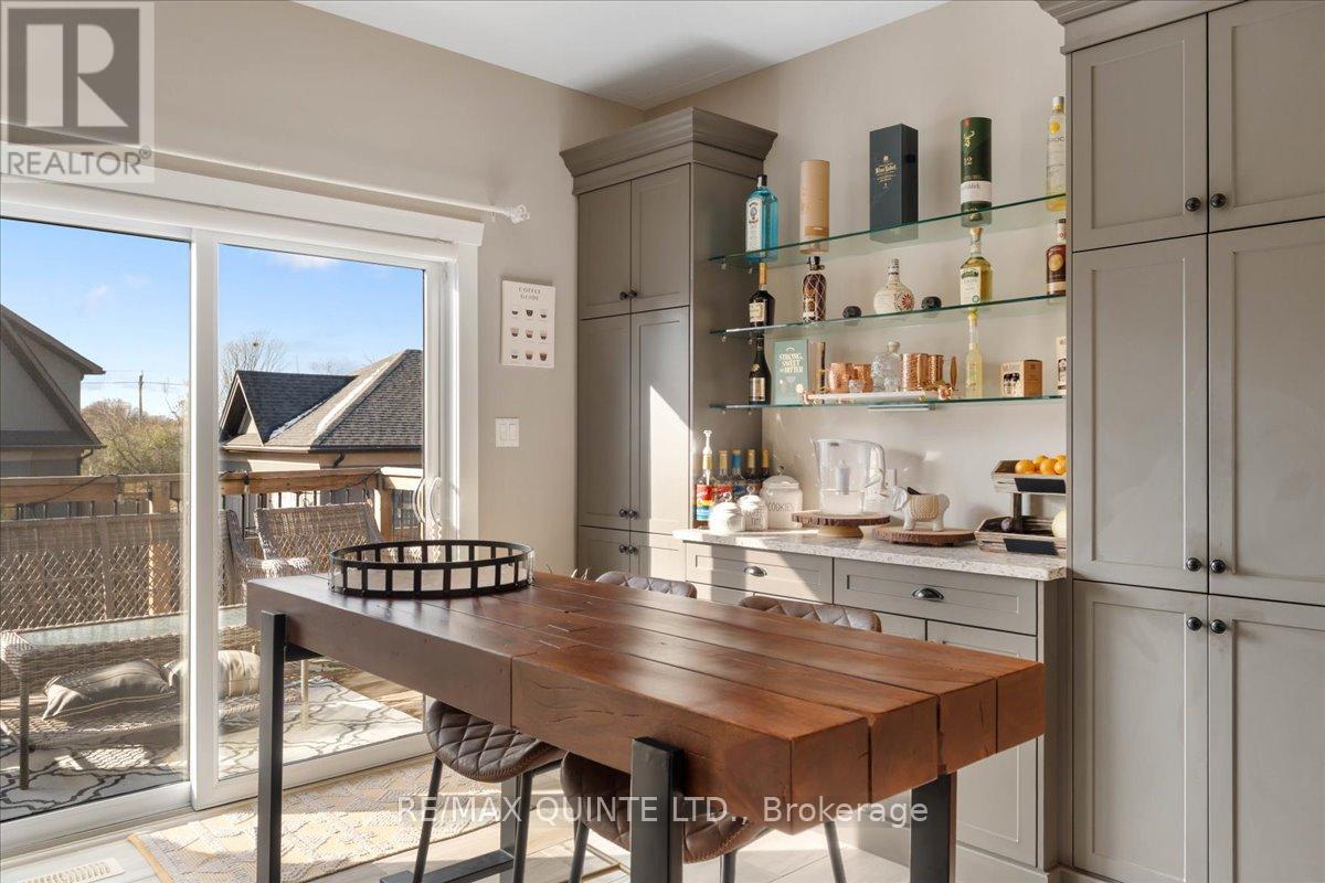 564 Sidney Street, Belleville, Ontario  K8P 4A2 - Photo 20 - X12693070