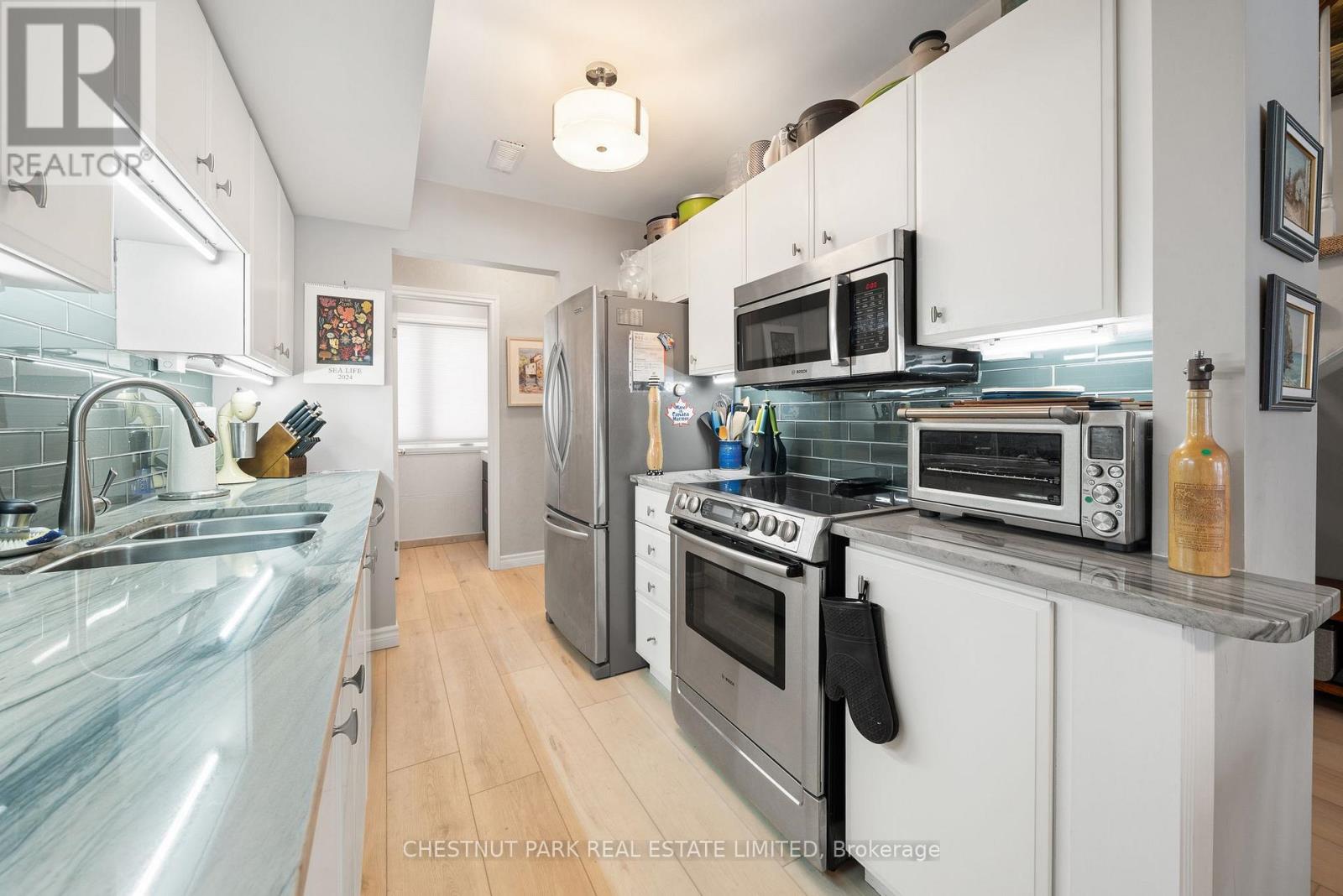 11 - 1 Mortimer Street, Prince Edward County, Ontario  K0K 2T0 - Photo 13 - X12693278