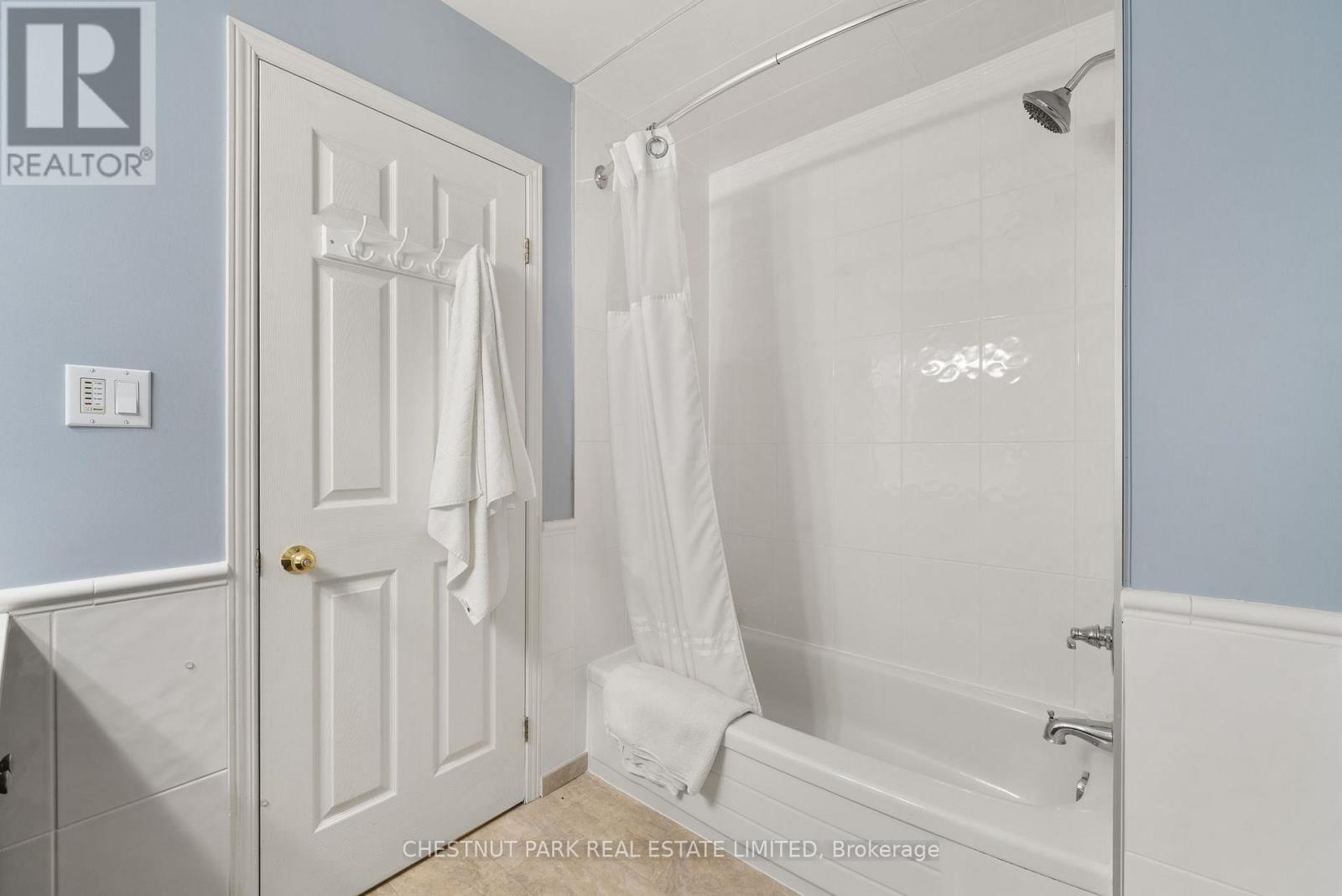 11 - 1 Mortimer Street, Prince Edward County, Ontario  K0K 2T0 - Photo 20 - X12693278