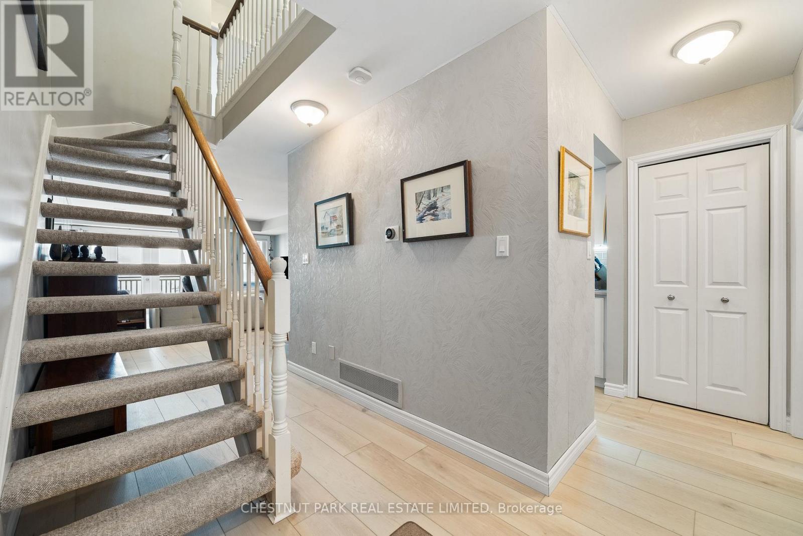 11 - 1 Mortimer Street, Prince Edward County, Ontario  K0K 2T0 - Photo 7 - X12693278