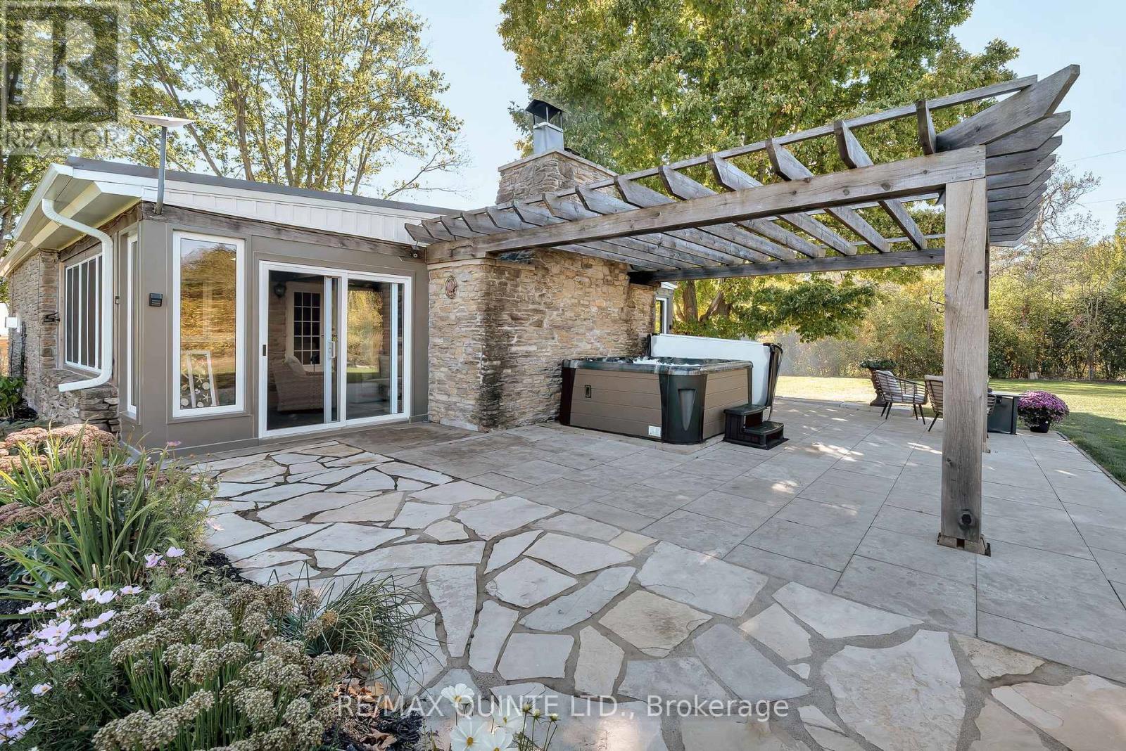 1245 Miller Road, Prince Edward County, Ontario  K0K 2T0 - Photo 42 - X12695168