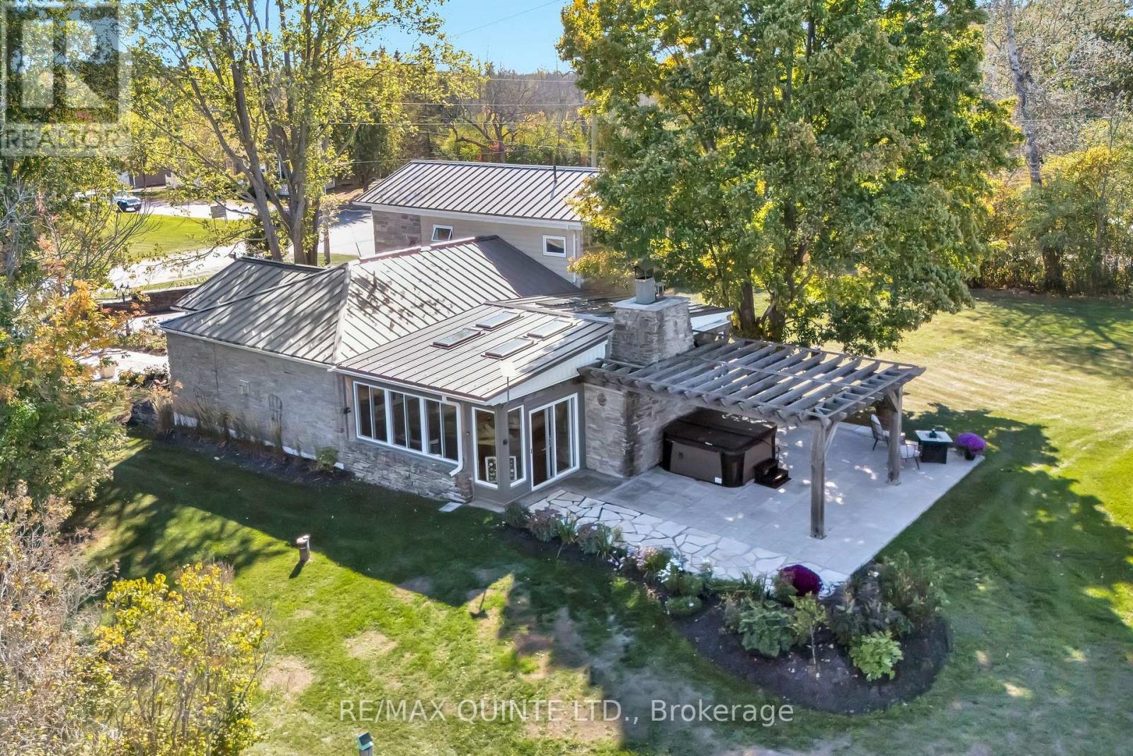 1245 Miller Road, Prince Edward County, Ontario  K0K 2T0 - Photo 8 - X12695168