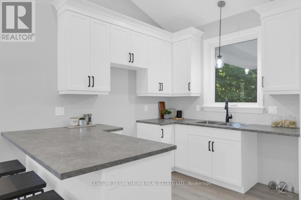 1713 Hollowview Road, Centre Hastings, Ontario  K0K 3E0 - Photo 18 - X12696272