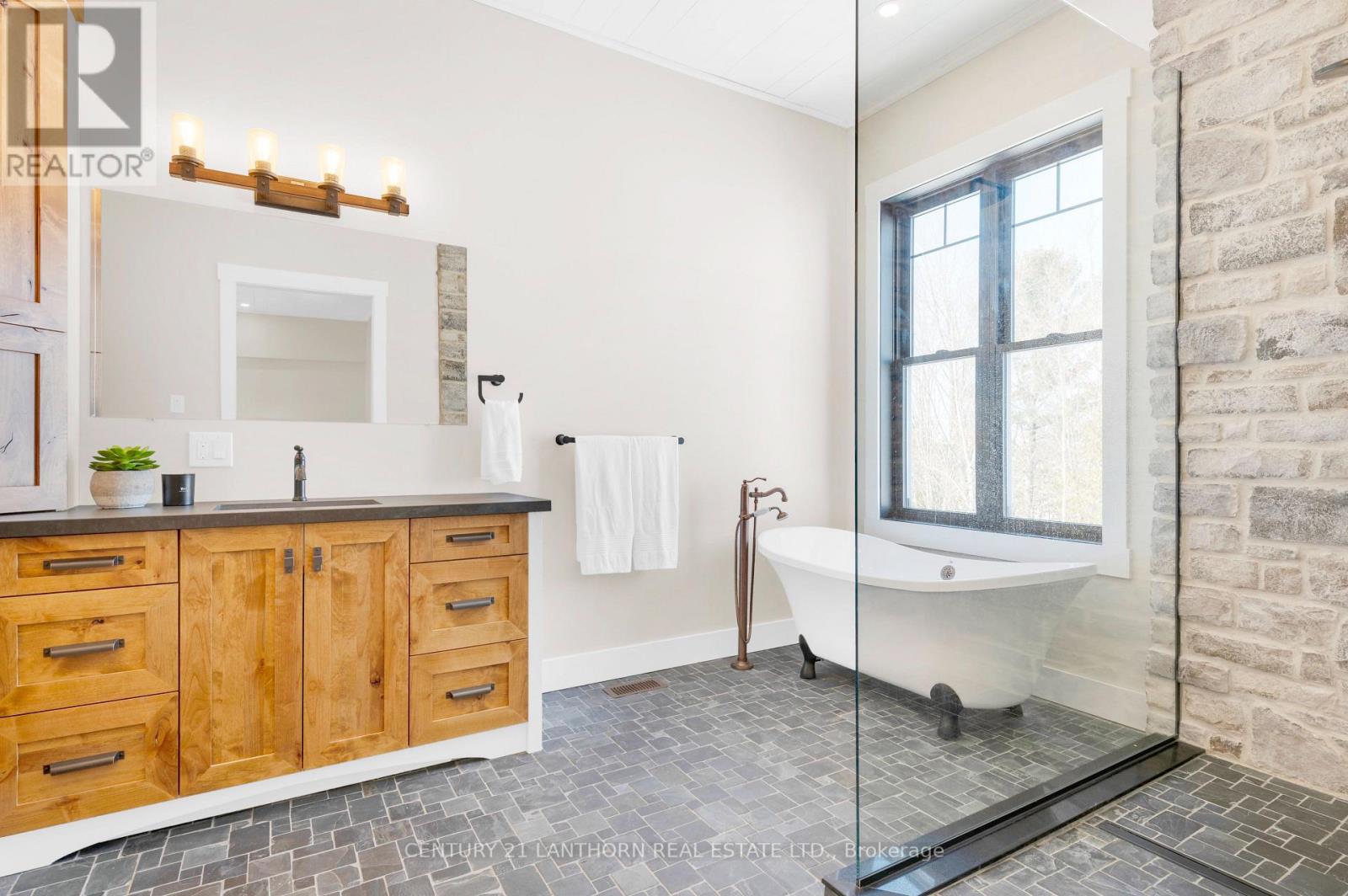 555 Mile Point Lane, Centre Hastings, Ontario  K0K 2K0 - Photo 20 - X12696568