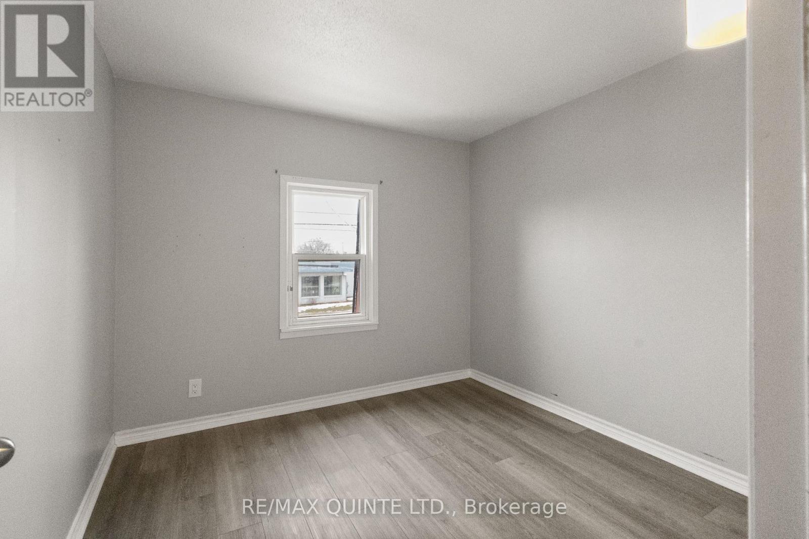 325 Sidney Street, Belleville, Ontario  K8P 3Z5 - Photo 30 - X12697300