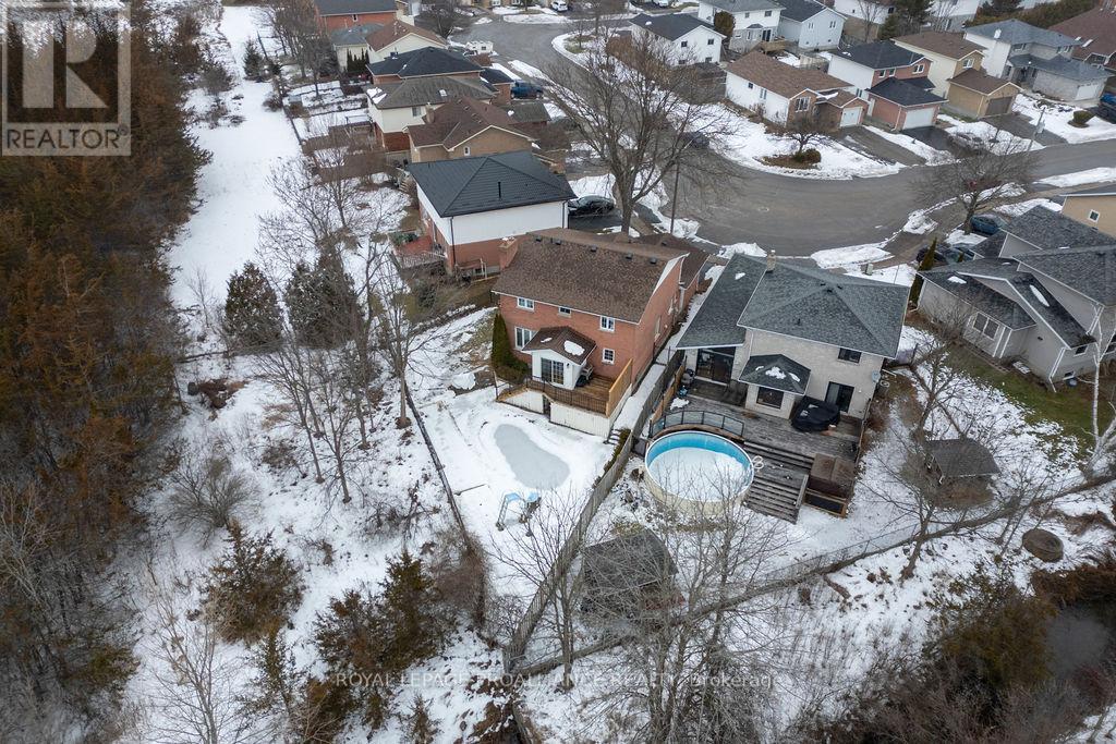 29 Sherwood Crescent, Belleville, Ontario  K8P 5G2 - Photo 4 - X12697742