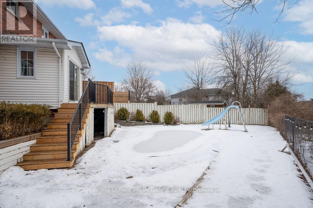 29 Sherwood Crescent, Belleville, Ontario  K8P 5G2 - Photo 40 - X12697742