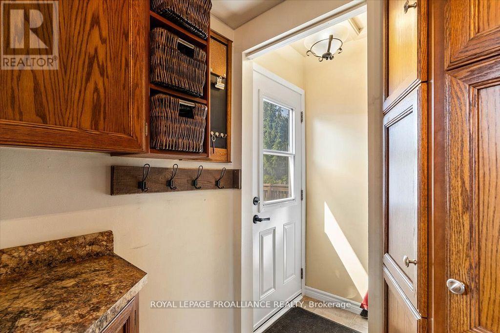 16 Centre Court, Quinte West, Ontario  K0K 2C0 - Photo 14 - X12699194